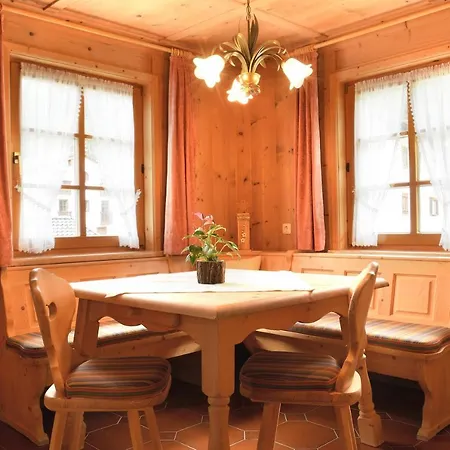 Huber Apartman